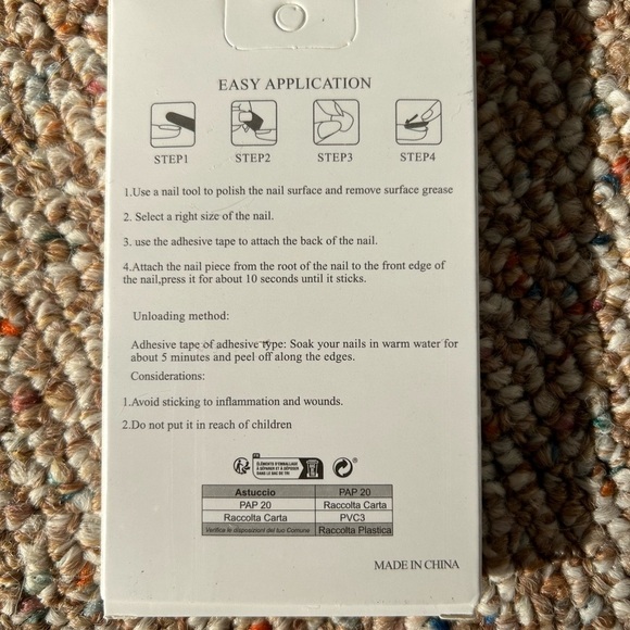 ✨HP✨Super Cute 24pcs Halloween Do-It-Yourself Nails - Picture 4 of 5